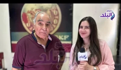 سيد صادق يشارك مع صدى البلد ذكرياته من التعاون مع الزعيم عادل إمام