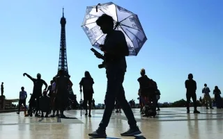 فرنسيون يُعيدون تقييم موقفهم من استخدام “أجهزة تكييف الهواء”