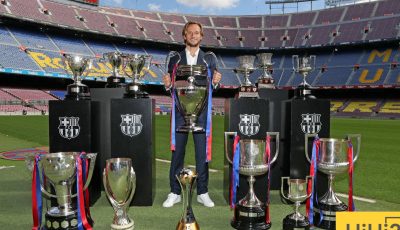 أبرز بطولات وأرقام راكيتيتش مع برشلونة بعد اعتزاله نهائيا