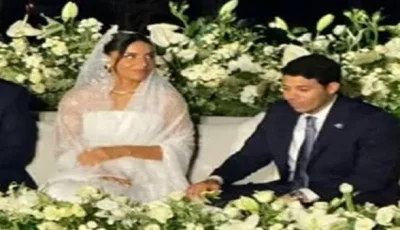 رامي إمام يُحيي زفاف حفيد عادل إمام بحضور الأهل والأصدقاء.