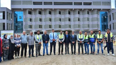 محافظ بورسعيد يتفقد ستاد النادي المصري الجديد ويقرر صرف 50 مليون جنيه لتسريع العمل