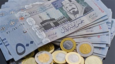 تراجع الريال السعودي يربك السوق.. آخر تحديثات الأسعار وتأثيرها على الجنيه المصري