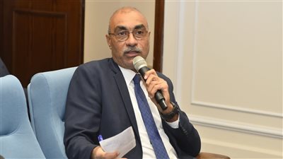 “محتاجين نطول بالنا فى جلسات الاستماع لأنه قانون مهم”