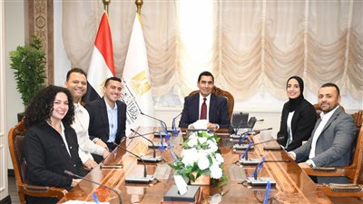 وزير الشباب يناقش دعم الابطال مع لجنة اللاعبين باللجنة الاولمبية المصرية