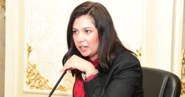 أميرة العادلي: جيل ألفا لا يُمنع بل يُقنع.. ولا نريد قوانين مبنية على مخاوف الكبار