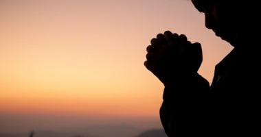 دعاء الفجر.. اللهم إنا نسألك فى فجر هذا اليوم أن تيسر لنا أمورنا وتشرح صدورنا