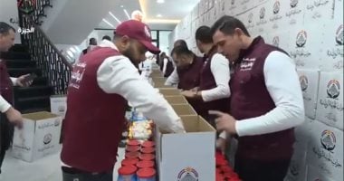 حزب الجبهة الوطنية يبدأ توزيع كراتين رمضان فى الجيزة