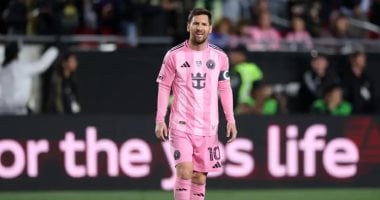 لوس أنجلوس يهزم إنتر ميامي بثلاثية في افتتاح الدوري الأمريكي.. فيديو