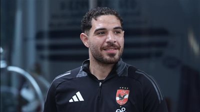 حمزة علاء يكشف سر البركة في حياته.. حكاية سيدة بوابة الأهلي منذ 18 عامًا