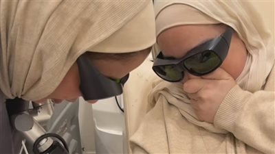 شيلت 12 تاتو.. أسما شريف منير تشارك الجمهور تجربتها الجديدة: الوجع كان حقيقي