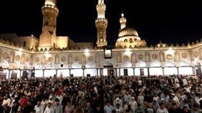 عاجل الآن | أول صلاة تراويح فى رمضان بعد العشاء مباشرة.. مباشر الآن