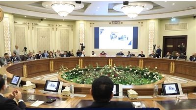 الطفل المصري في العصر الرقمي.. حماة الوطن ينظم دائرة مستديرة بشأن تنظيم استخدام الأطفال مواقع التواصل الاجتماعي