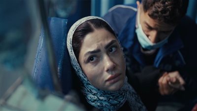 مسلسل سوا سوا الحلقة 5.. هدى المفتي تبدأ جلسات الكيماوي وأحمد مالك يساندها