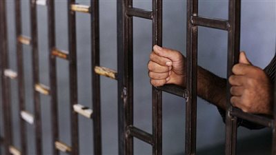 ضبط عامل أشعل النار في زوجته وحماته وشقيقته بالفيوم