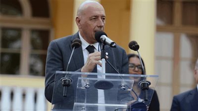 شريف العريان يؤكد استمراره في رئاسة اتحاد الخماسي الحديث حتى 2028