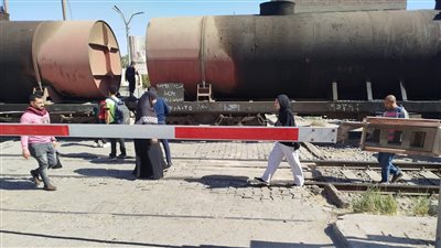 السكة الحديد تكشف تفاصيل سقوط بوجي عربة قطار بضائع بحوش محطة بني سويف