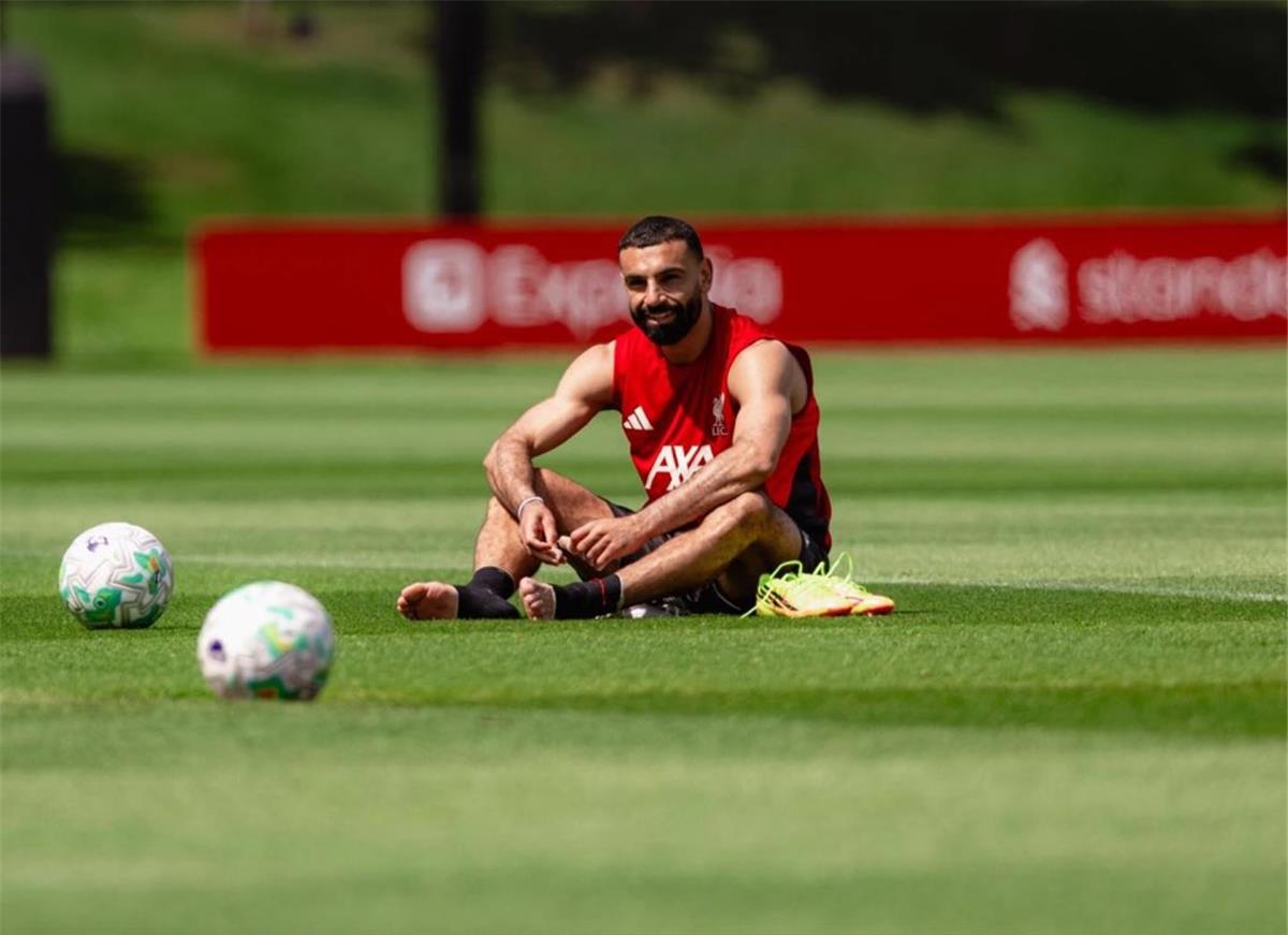 فيديو | للمرة الأخيرة.. محمد صلاح يوجه رسالة تحفيزية لزملائه قبل رحيله عن ليفربول