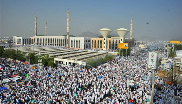 مسجد نمرة: معلم تاريخي يكتظ بحجاج بيت الله في يوم عرفة