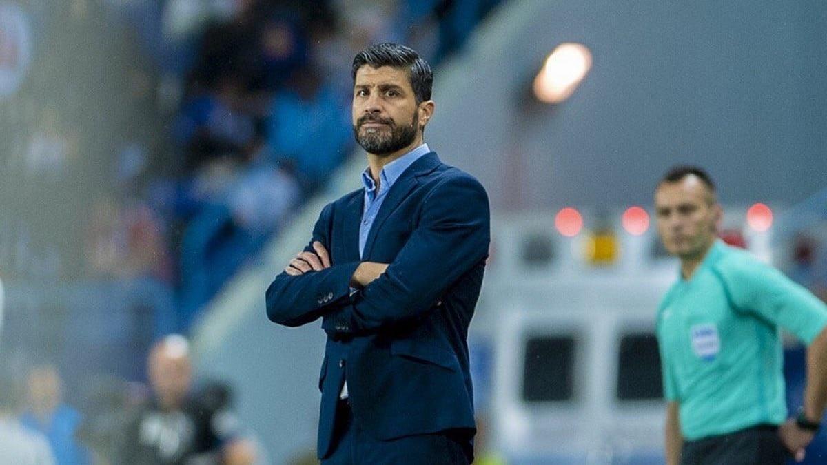 وكيل بيدرو إيمانويل يوضح لـ “بطولات” موقفه من تدريب الأهلي في الموسم المقبل