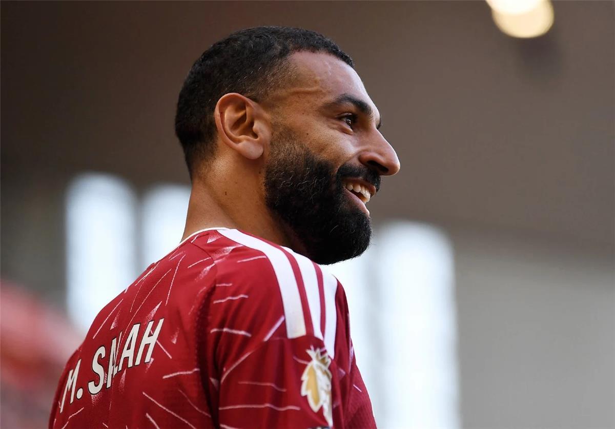 أيمن يونس يكشف عن وجهة محمد صلاح القادمة: “الحدوتة مستمرة وسيفاجئ الجميع”