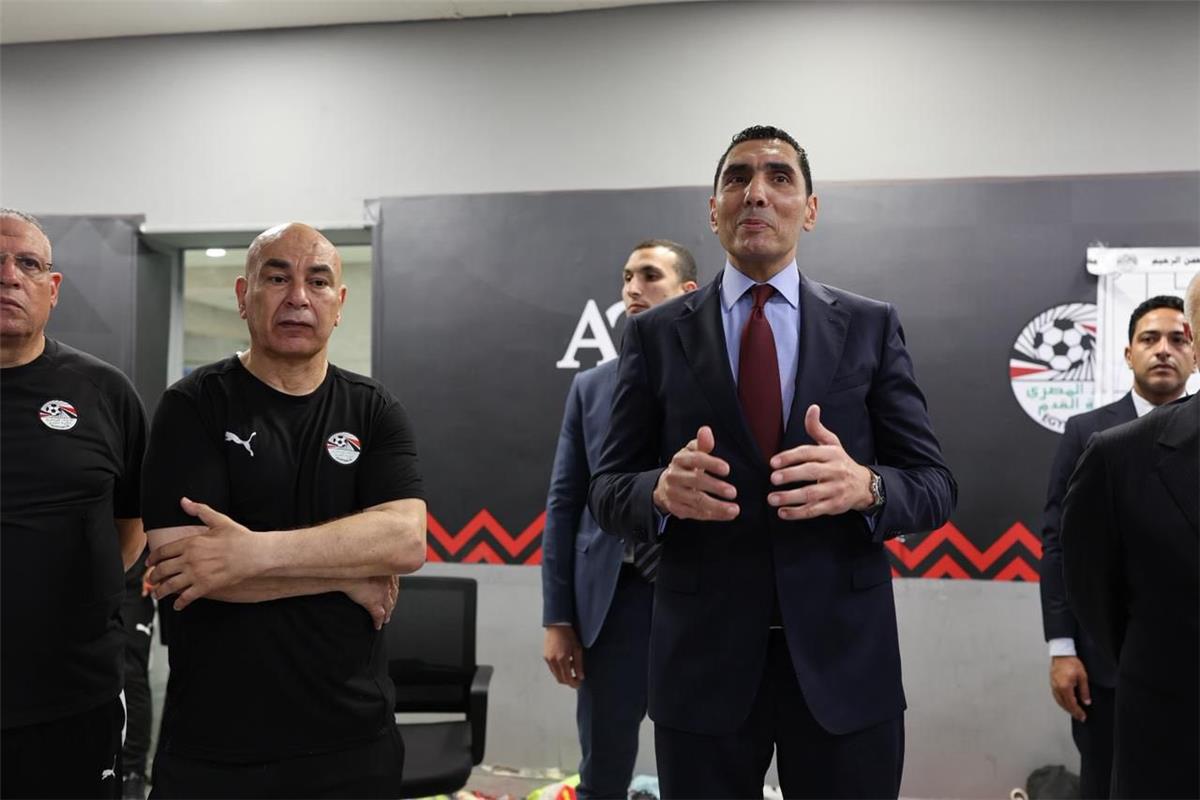 “طلب ودعم”.. وزير الرياضة يحفز لاعبي منتخب مصر قبل كأس العالم