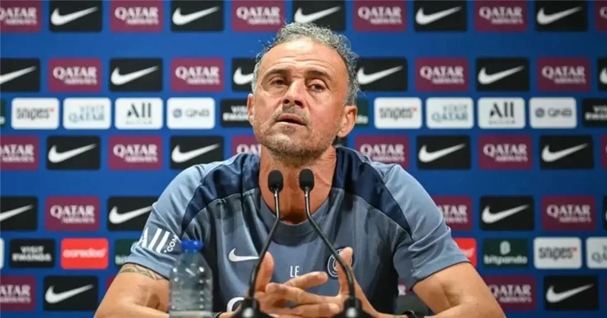إنريكي يحدد أفضل 3 فرق في أوروبا.. ويصرح: شيء واحد يميز باريس سان جيرمان عن آرسنال