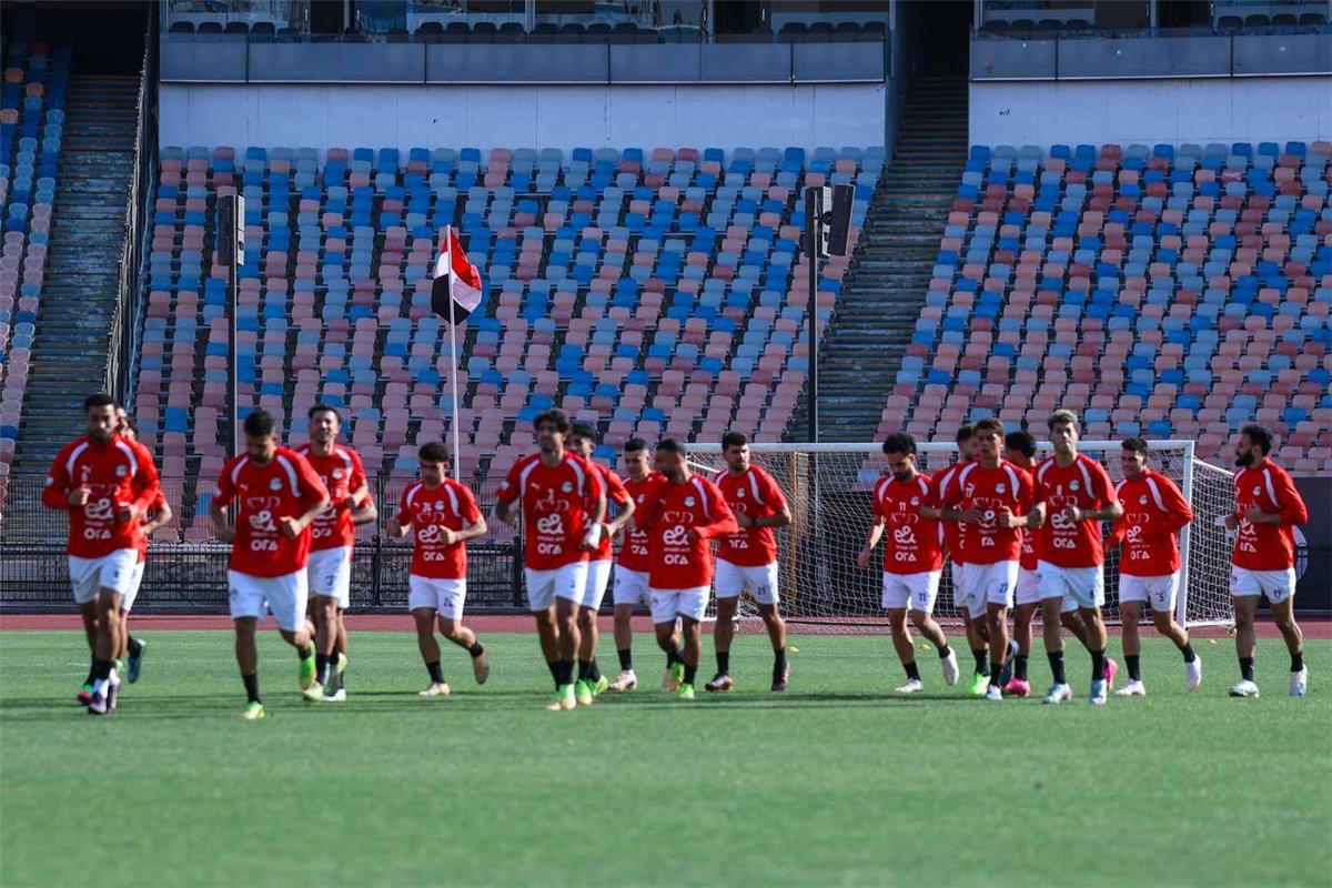 منتخب مصر يختتم تدريباته في القاهرة قبل السفر إلى أمريكا