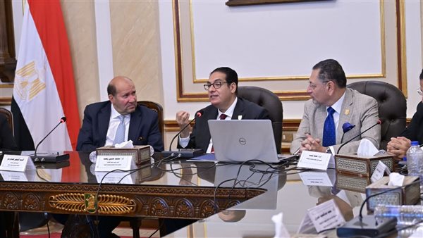 جامعة القاهرة تفتح الباب أمام المبتكرين عبر مسابقة للمشروعات الخضراء الذكية