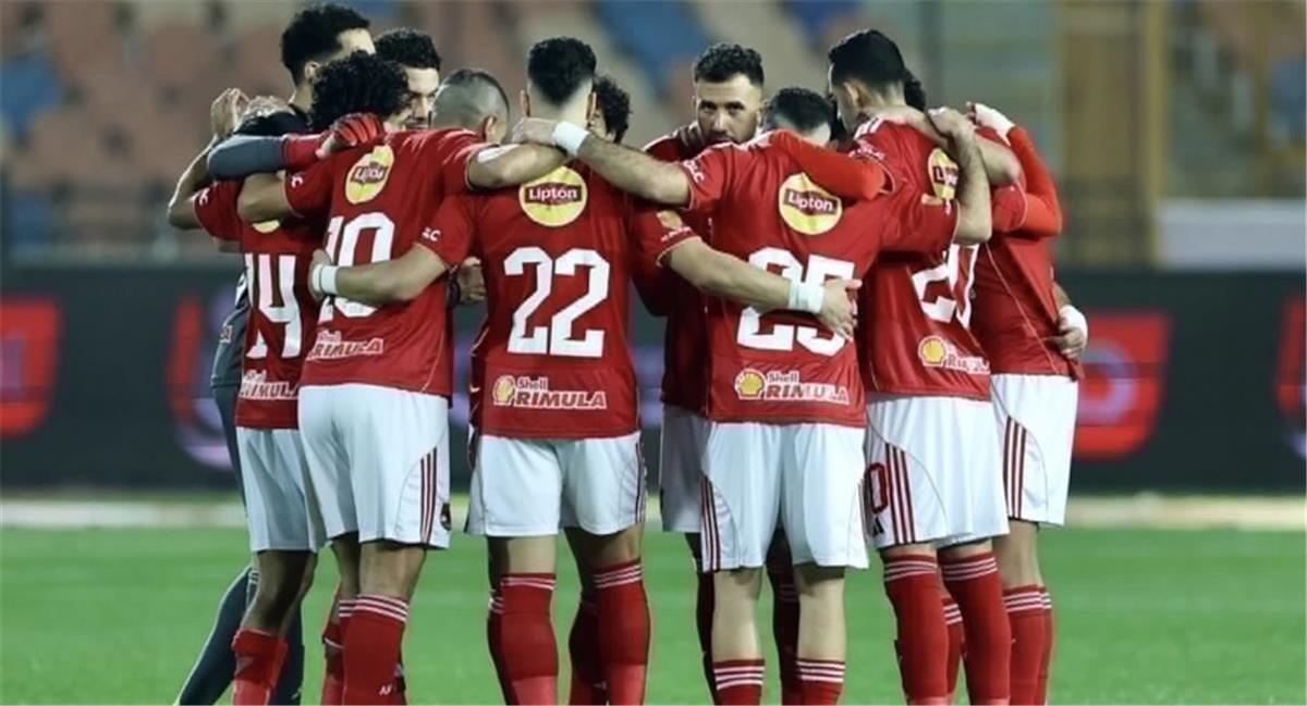 لاعب الأهلي المعار يودع رحلة الاحتراف ويعود إلى الفريق