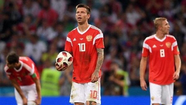 فاليري كاربين يعلن تشكيل روسيا الرسمي لمواجهة منتخب مصر وديا