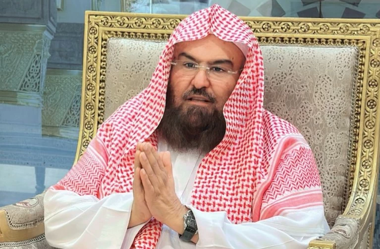 السديس لـ«عكاظ»: أكثر من 30 مليون مستفيد من ترجمة خطبة عرفة عبر المنصات الرقمية – أخبار السعودية
