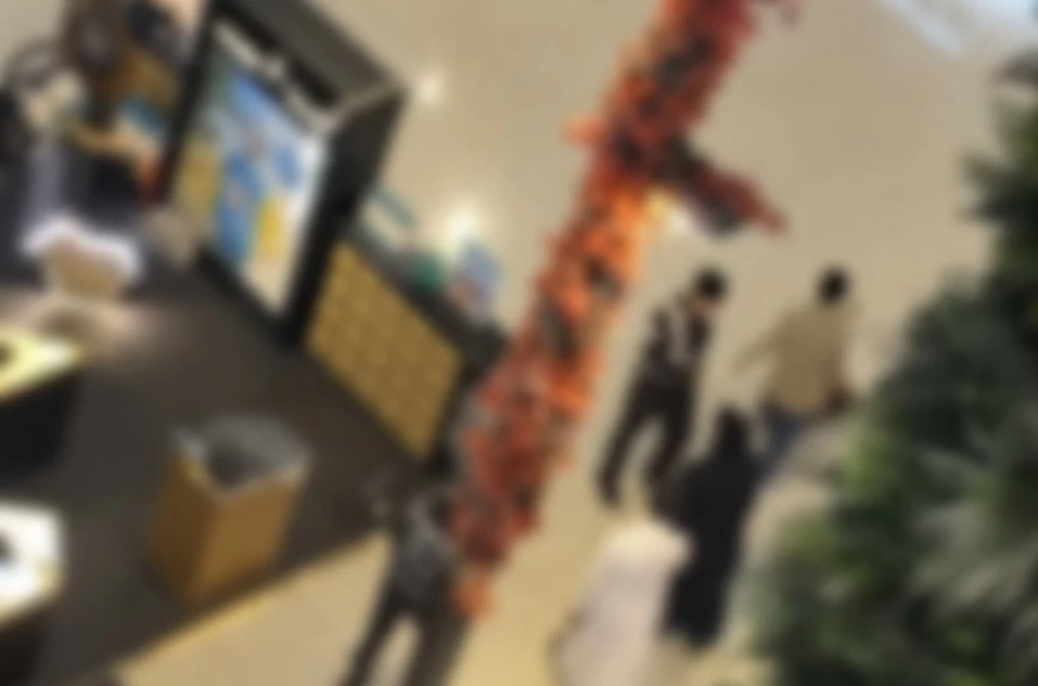 سيدة تحطم محل عطور داخل مول.. و«الموارد البشرية» تتحرك ميدانياً – أخبار السعودية