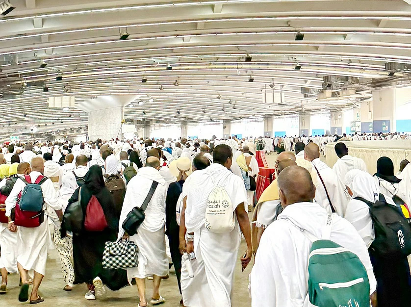 الحجاج يودعون مشعر منى بالعبرات – أخبار السعودية