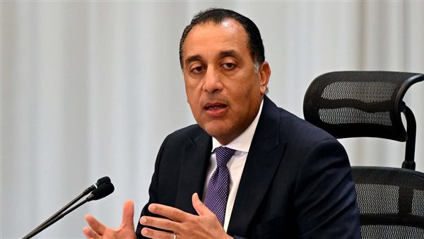 رئيس الوزراء يناقش خطة تطوير الهيئة الوطنية للإعلام وآليات تسوية مديونياتها