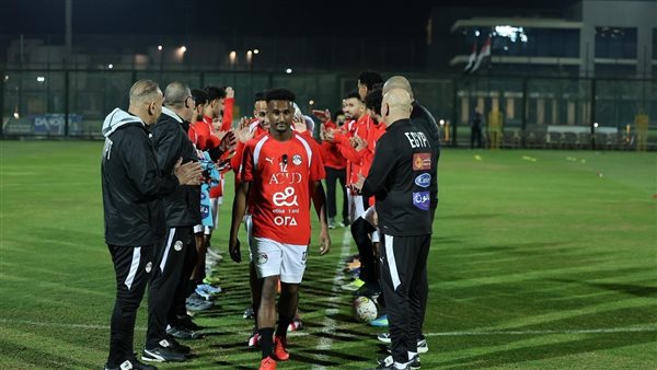 حسام حسن يستقر على تشكيل مصر أمام روسيا.. وعبدالمنعم يعود بعد غياب طويل
