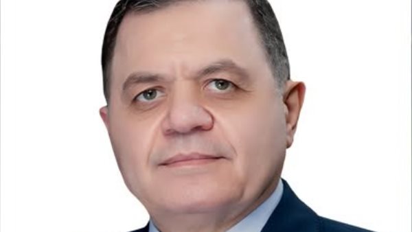 وزير الداخلية يهنئ الرئيس السيسي بمناسبة عيد الأضحى المبارك