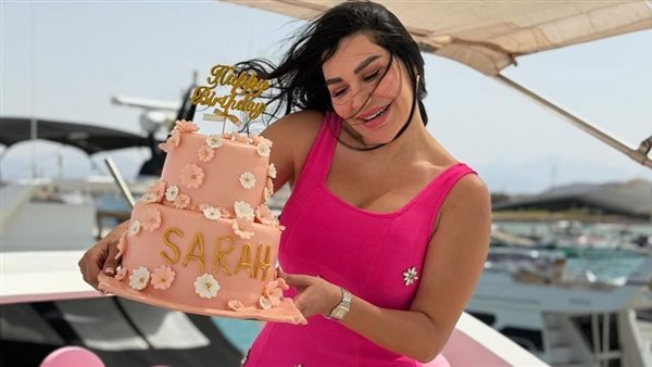 بإطلالة جريئة.. سارة نخلة تحتفل بعيد ميلادها وتستعد لخطوة عالمية جديدة|صور