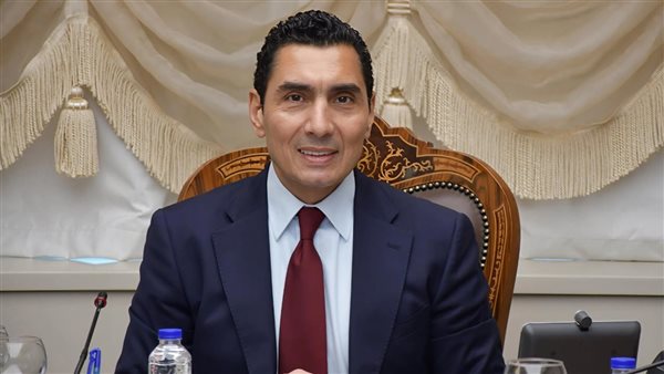 وزير الرياضة يوجه برفع حالة الاستعداد بكافة الهيئات الشبابية والرياضية