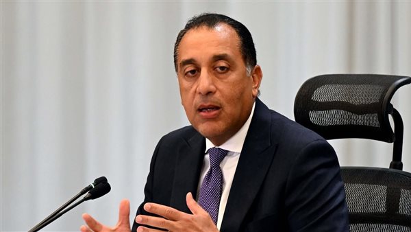 رئيس الوزراء يبحث مع وزير التموين تطوير منظومة الدعم وتعزيز الحماية الاجتماعية