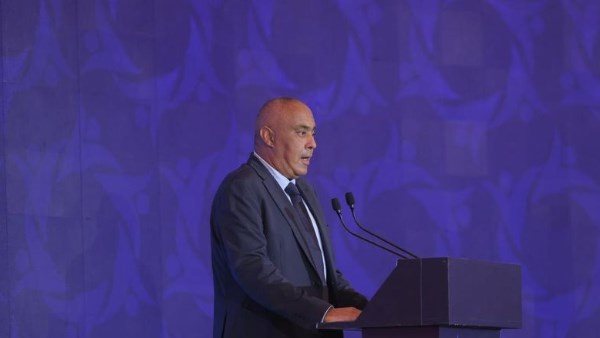 بث الدوري المصري عبر 3 قنوات وتطوير شامل للنقل