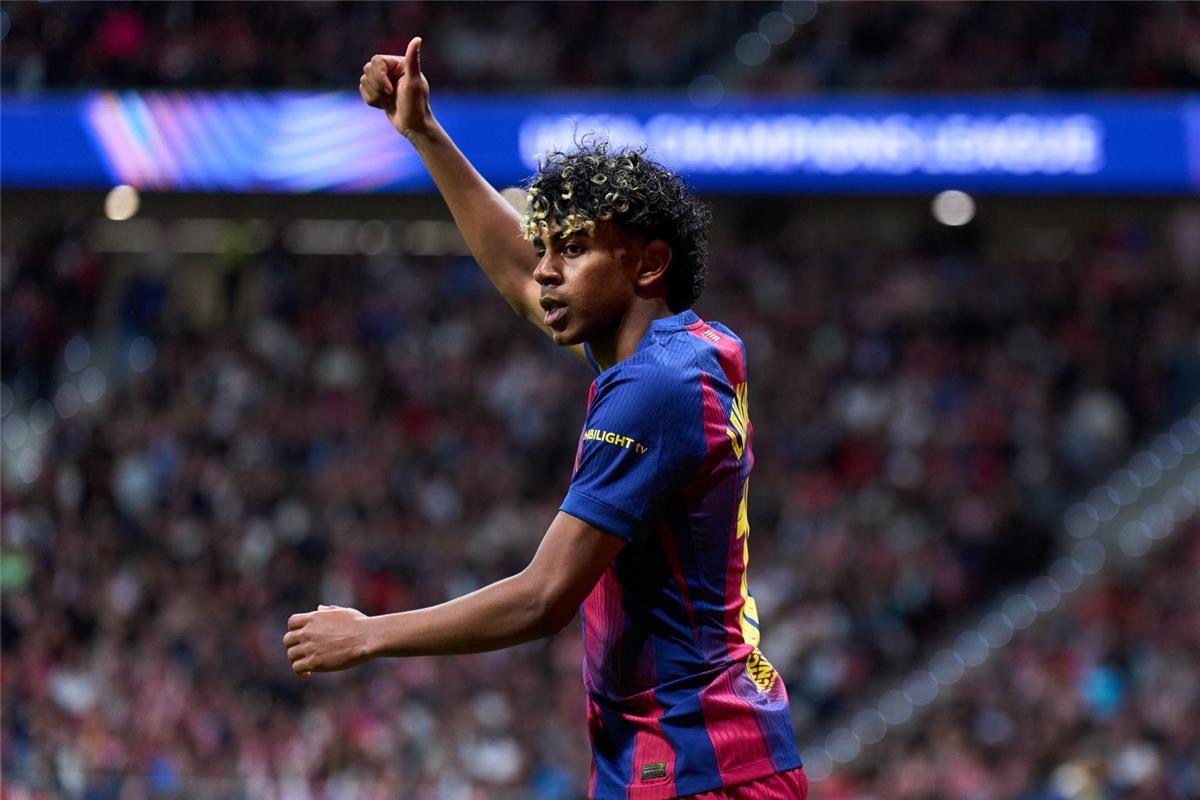 لامين يامال يهدد مشجع أتلتيكو مدريد بعواقب وخيمة بسبب إهانة عنصرية