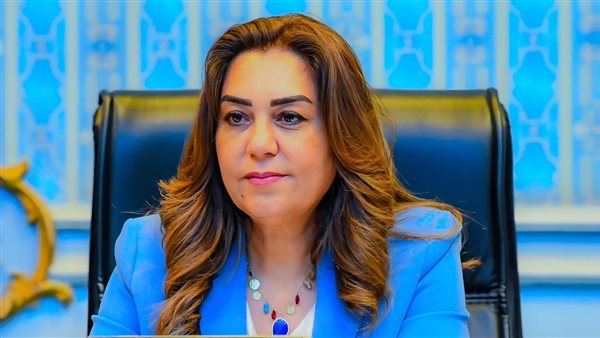 وزيرة التنمية المحلية ومحافظ البحر الأحمر يتابعان تنفيذ مشروع صرف صحي بـ950 مليون جنيه بالغردقة