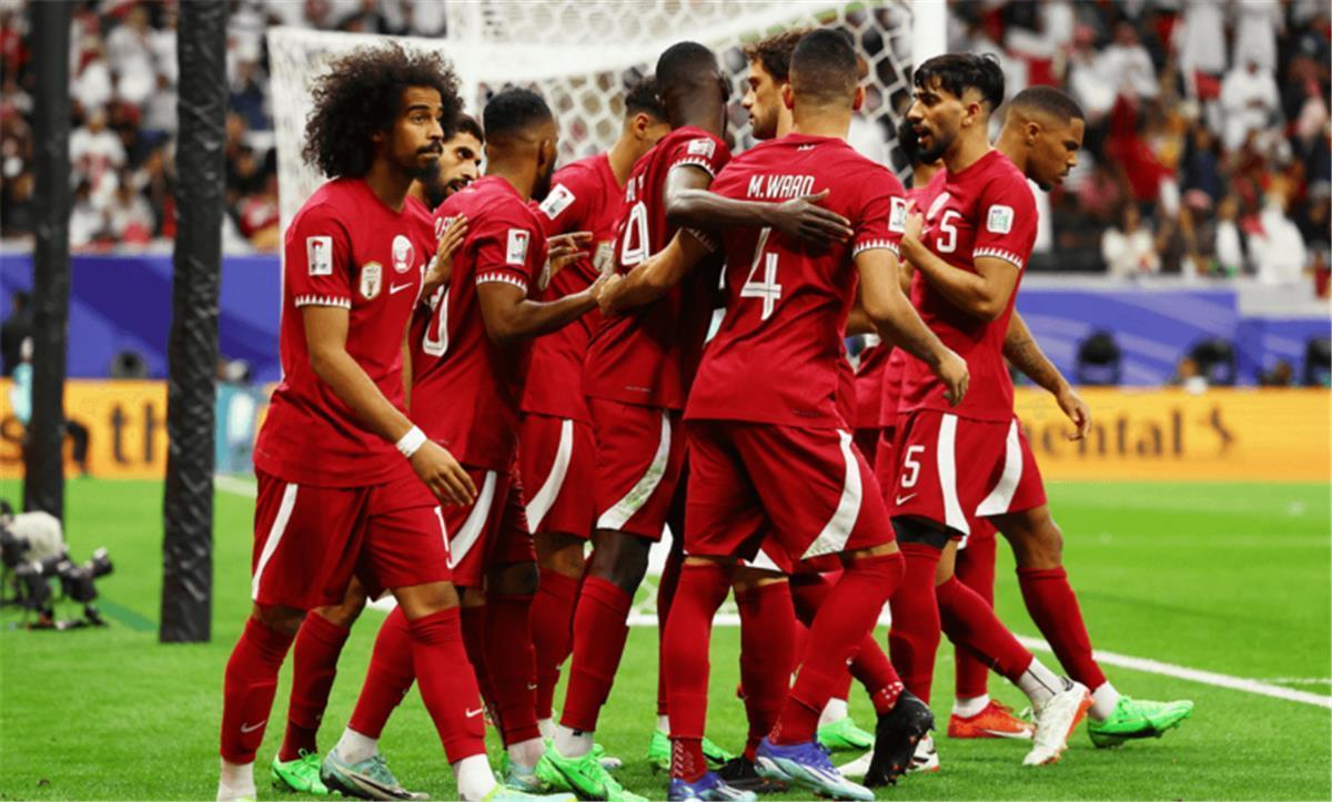 القناة الناقلة لمباراة قطر والسلفادور اليوم استعدادًا لـ كأس العالم