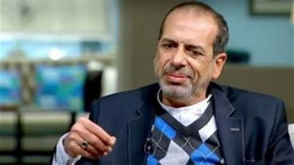 محمد الصاوي يروي قصة حب وزواج بدأت بالرفض.. ويكشف كيف أنقذته زوجته في أصعب الأزمات