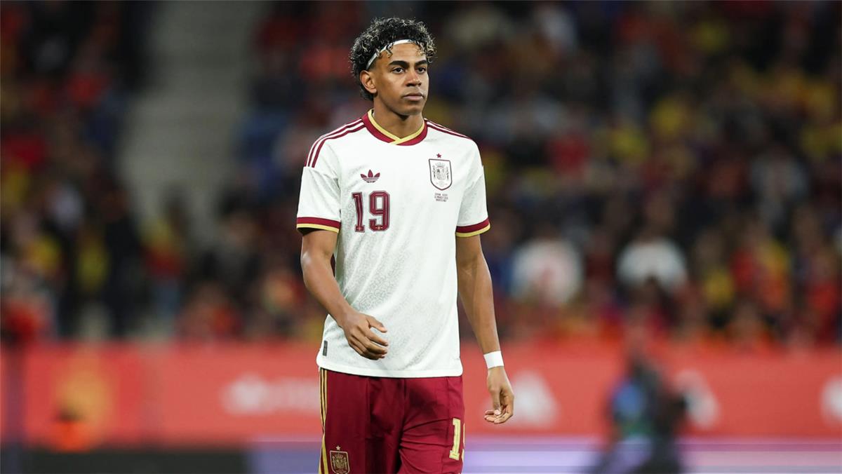 “لم أكن قد ولدت بعد”.. لامين يامال يسترجع ذكريات المونديال ويقدم وعدًا غريبًا حال التتويج باللقب