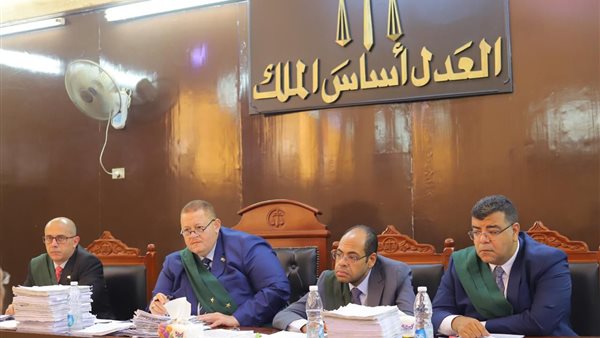 السجن 15 عامًا لمتهمين بسرقة أغطية بالوعات الصرف الصحي من شوارع قنا