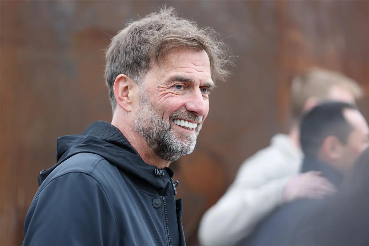 لم شمل مع لاعب ليفربول السابق.. تقارير توضح وجهة كلوب القادمة وشرطه لقبول المهمة