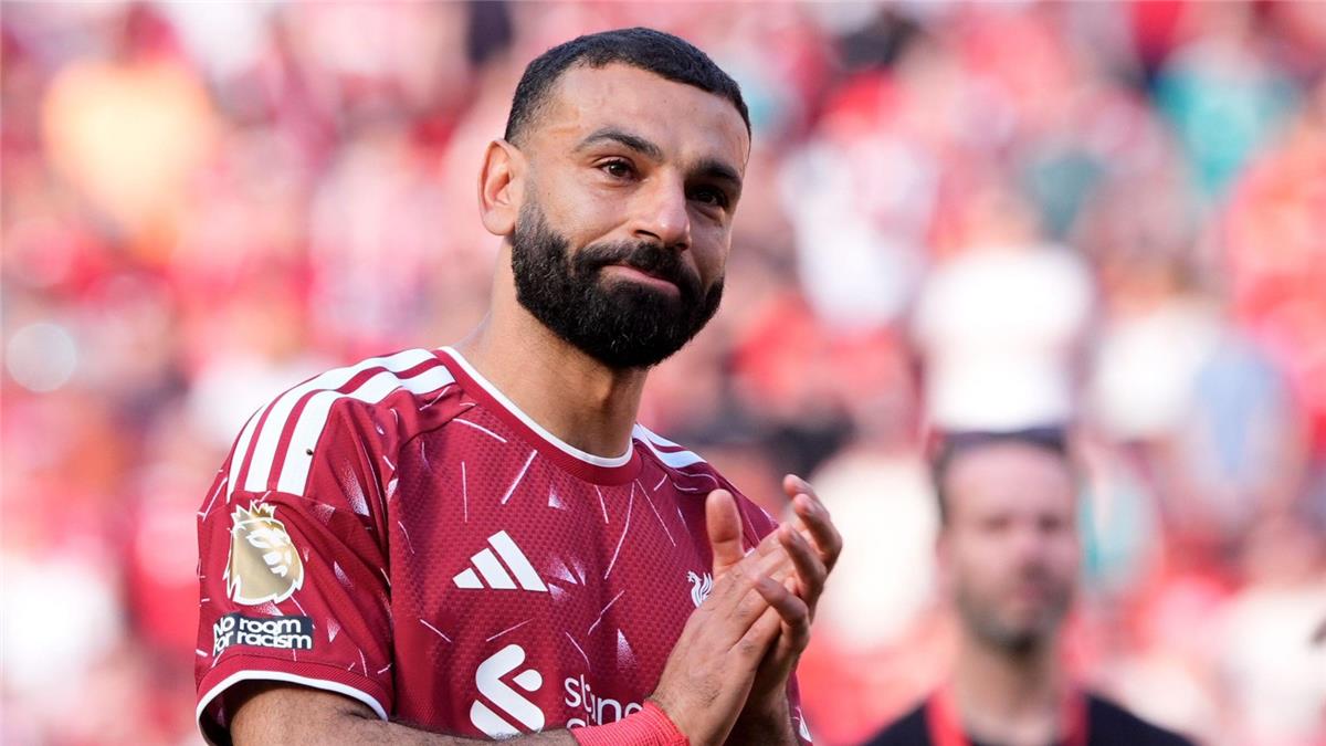الدوري الأمريكي يوضح موقفه من التعاقد مع محمد صلاح