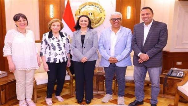 بـ«تمثال إيزيس».. مهرجان أسوان لأفلام المرأة يكرم وزيرة التضامن