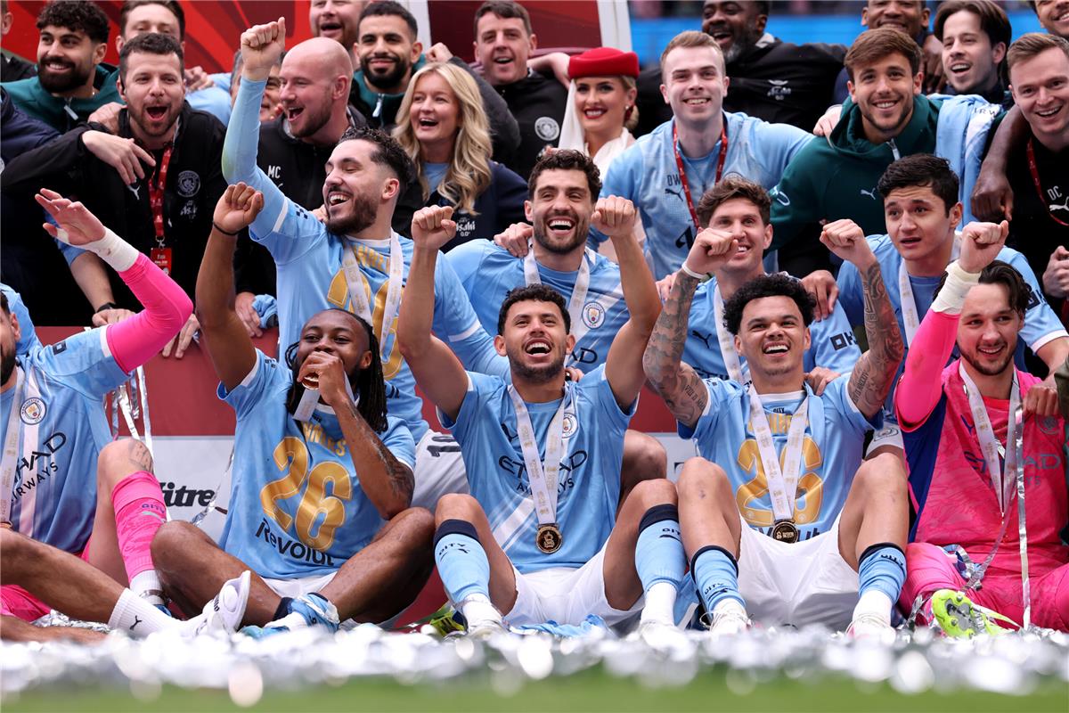فيديو | مانشستر سيتي يعلن هدف موسم 2025/26